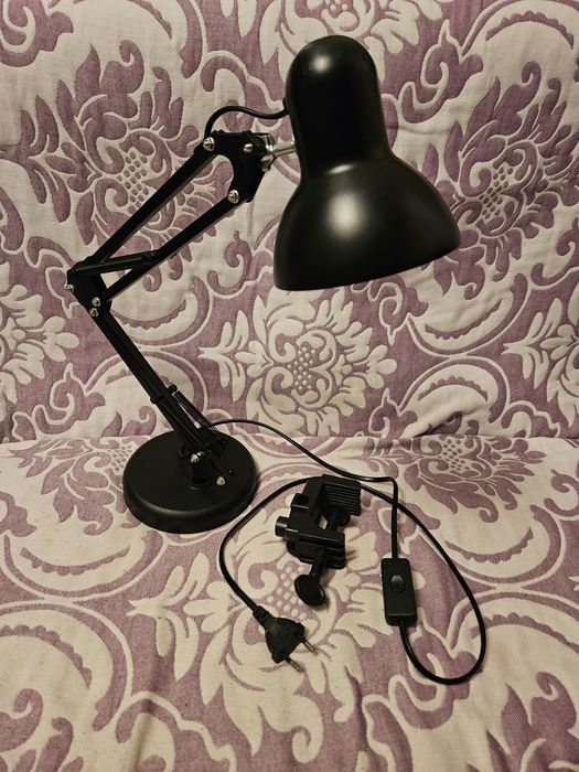 Лампа настольная рабочия