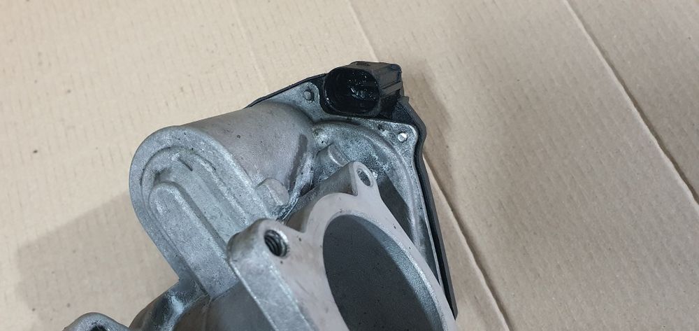 Supapa egr 2.0 tdi BLB BRE BRD audi a4 b7 audi a6 c6