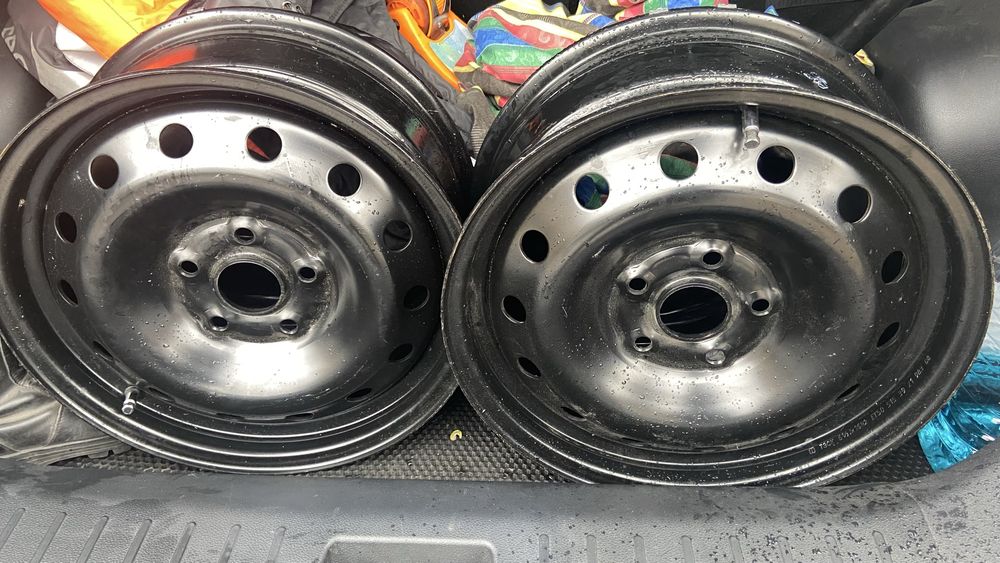 Продам диски r16 новые