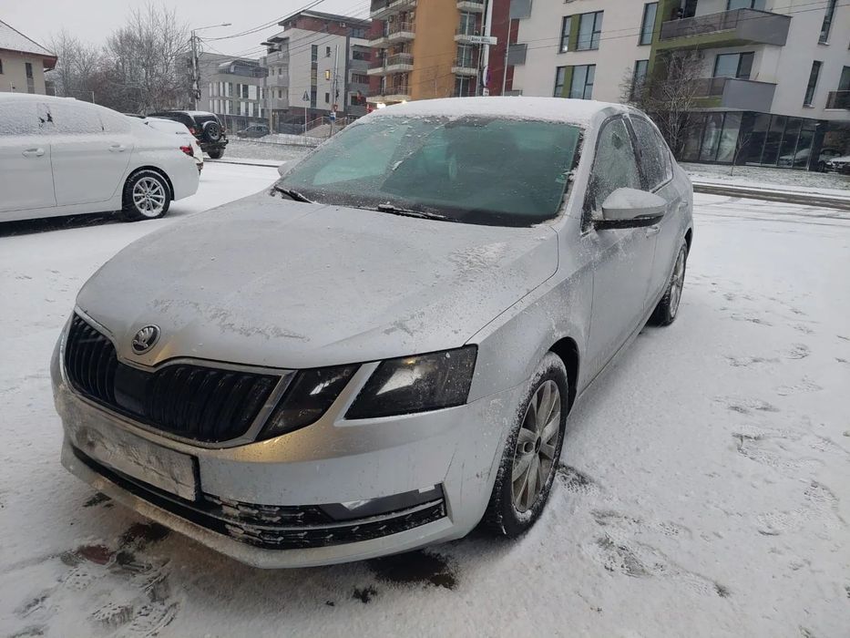 Skoda Octavia Masina impecabila tehnic,foarte multe piese noi.Garantie 1 an