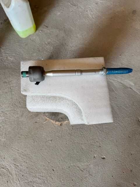 Части САЩ  F-150  и части Мерцедес