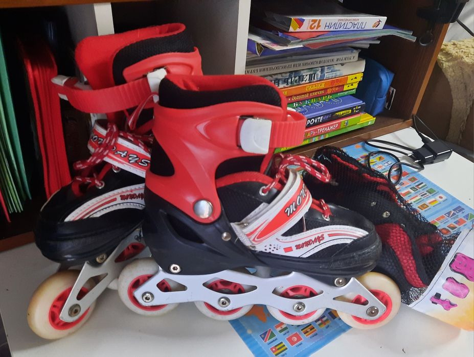 Продам роликовые коньки.
