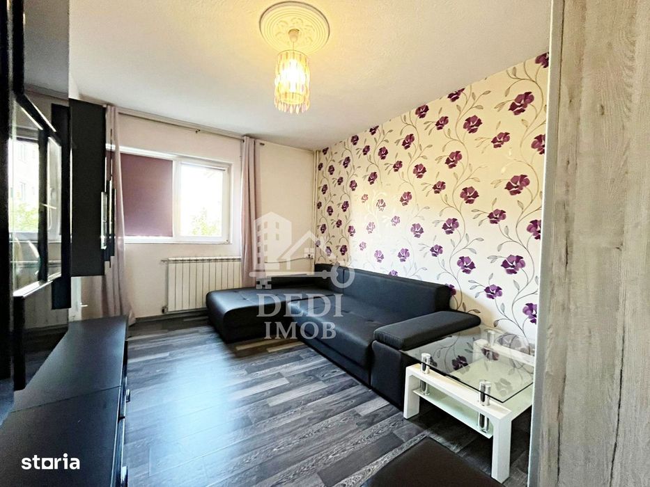 Apartament 1 camere de vânzare in zona Rogerius, Oradea
