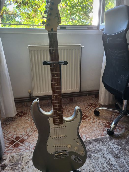 Chitara Electrica Fender Mexic Player Stratocaster Pau Ferro Fingerboard Silver