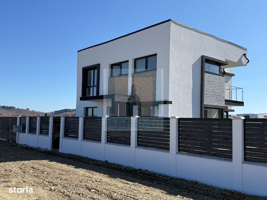 Casa/Villa ,stil Mediteranean, finalizată - zona Primăverii/Sanpetru