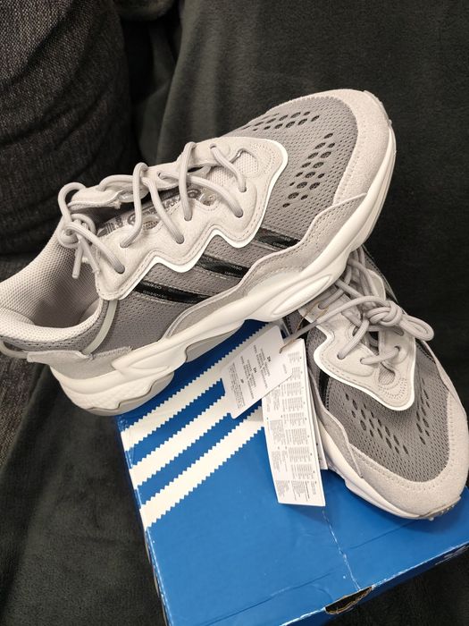 Adidas Originals Ozweego gri deschis cu alb mărimea 38 noi originali