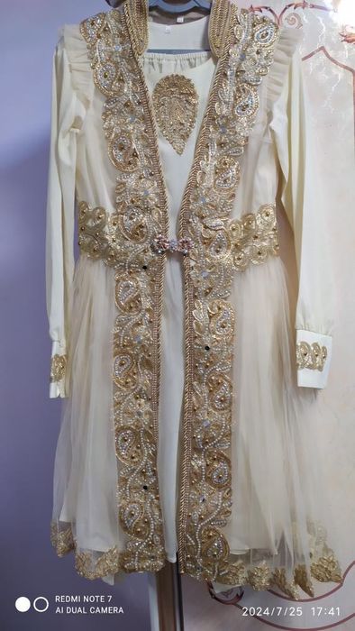 Ansanbil kelinlik kiymlari 1martadan kiyilgan