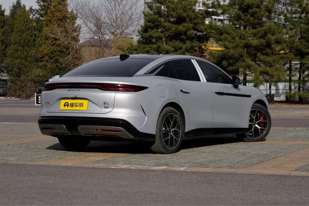 BYD Han 2025 — 5