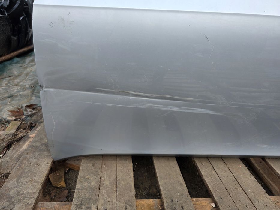 VW ID3 предна лява врата