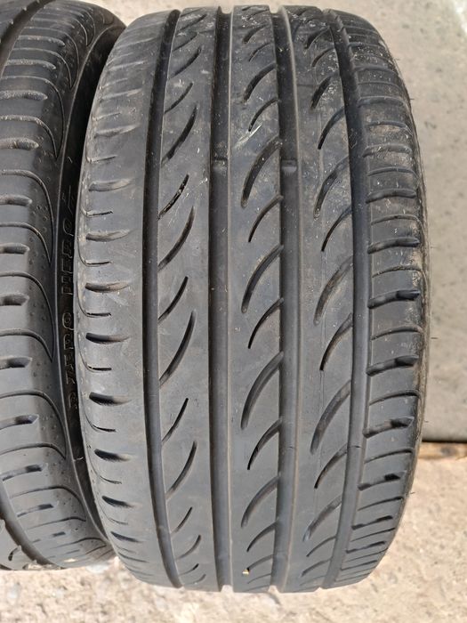 Летни гуми -17цола -215/40-1бр.-65лв."PIRELLI"