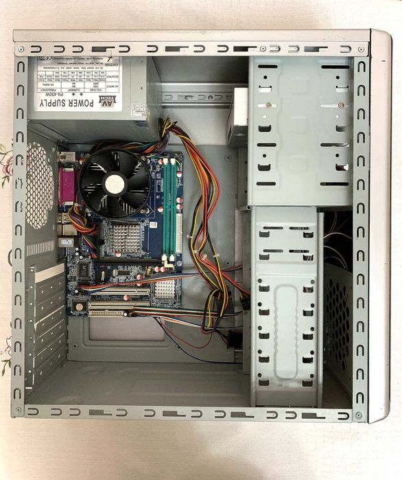 Кейс Системный блок ASRock CPU Xeon