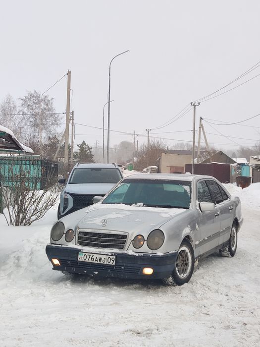 Обменяю сток бампер на е50/55