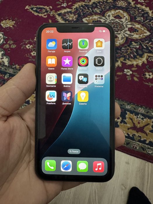 Айфон 11 продам в отличьном состояний