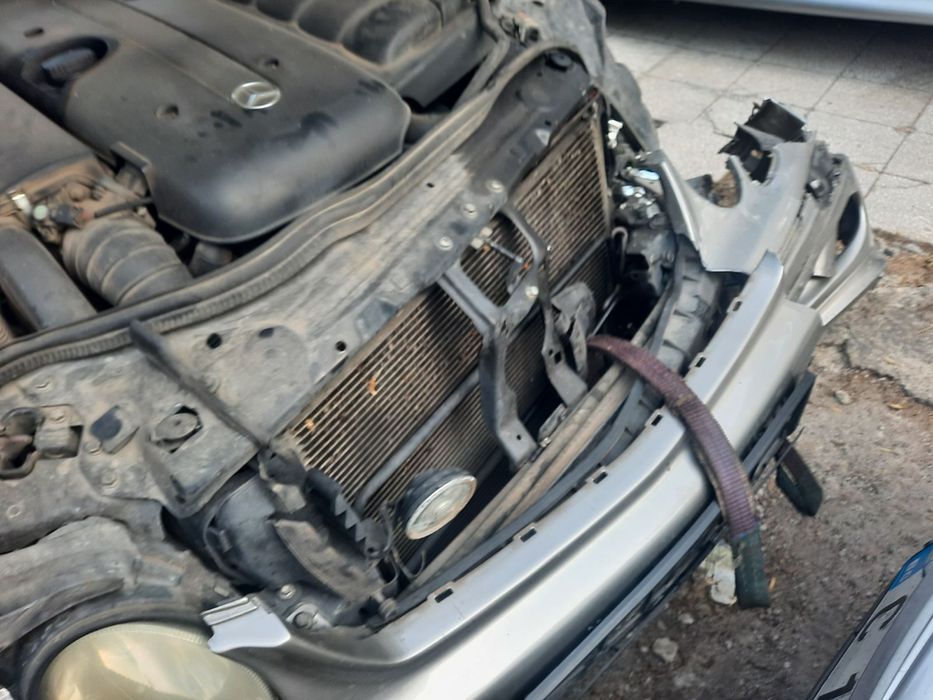 мерцедес w211 е-класа 3.2cdi на части