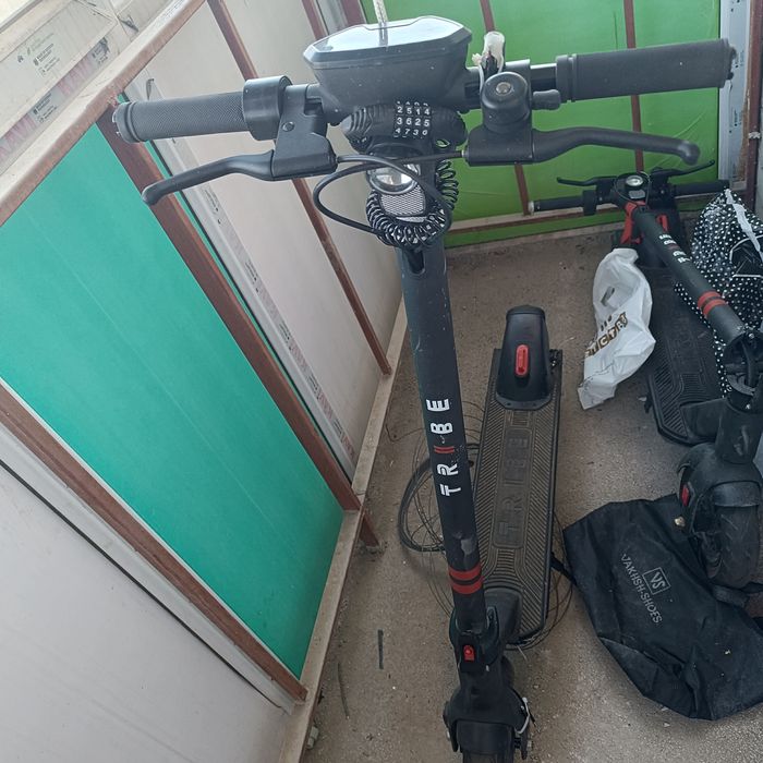 Продам складной электросамокат