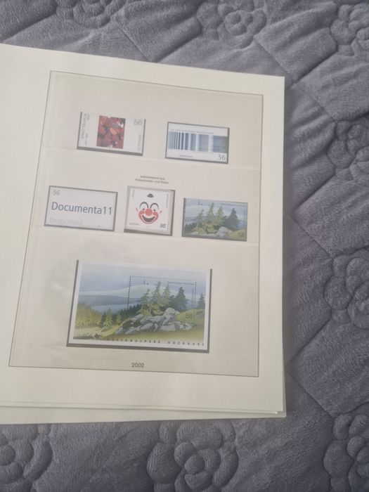 Timbre nemtesti bine pastrate majoritatea din 2001
