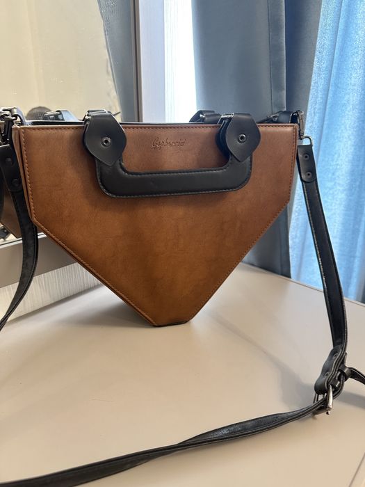 Продам дизайнерскую сумку