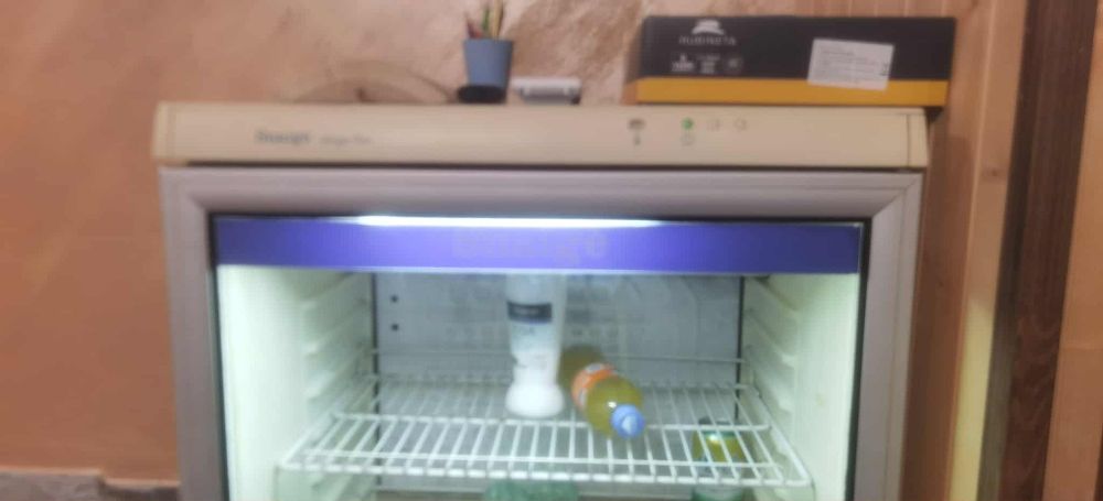 Хладилна витрина