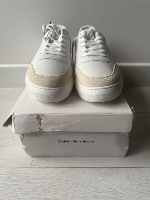 Продам кроссовки Calvin Klein