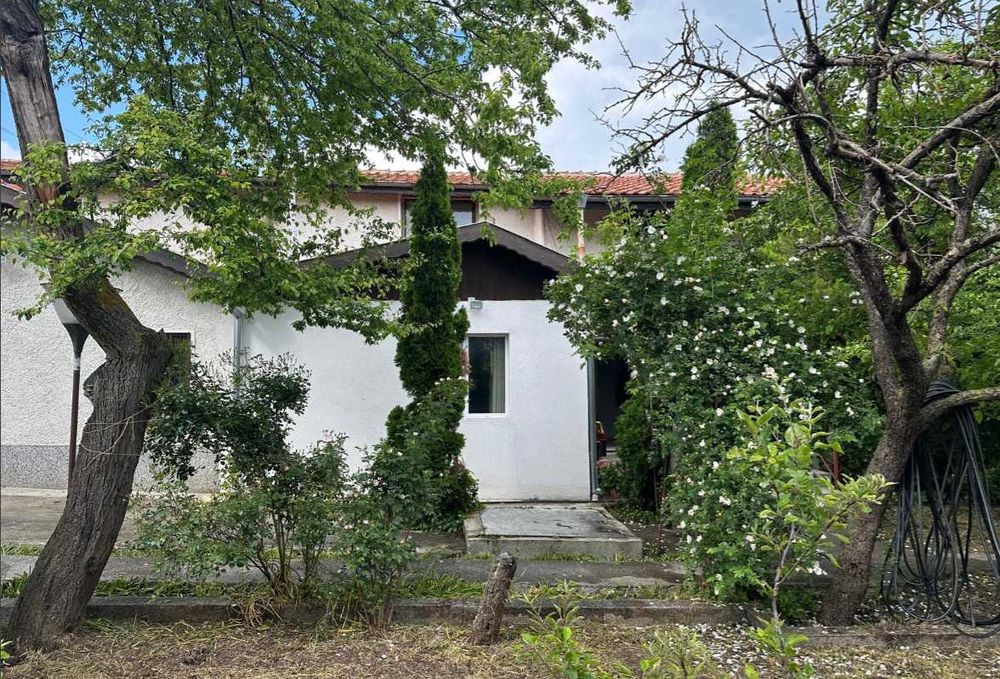 Продава се Къща в Варна, Център - 128 кв.м за 1562 €/кв.м - Снимка #3