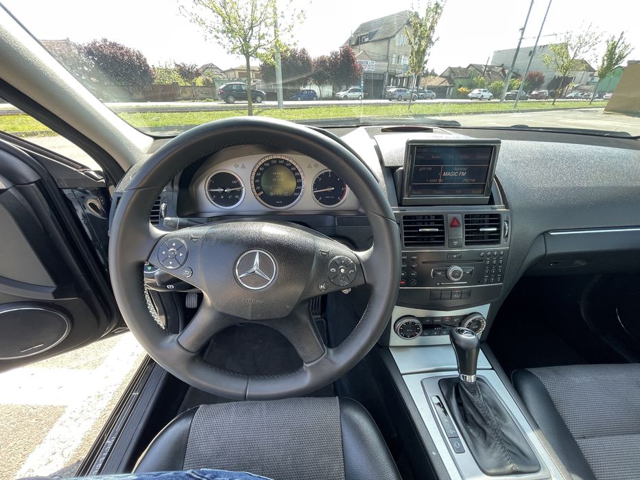 Mercedes c220 170 cp Automat Avantgarde