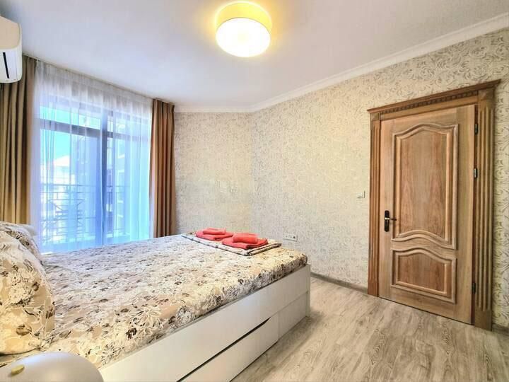 Дава се под наем Двустаен апартамент в Бургас, Изгрев - 63 кв.м за 612 € - Снимка #4