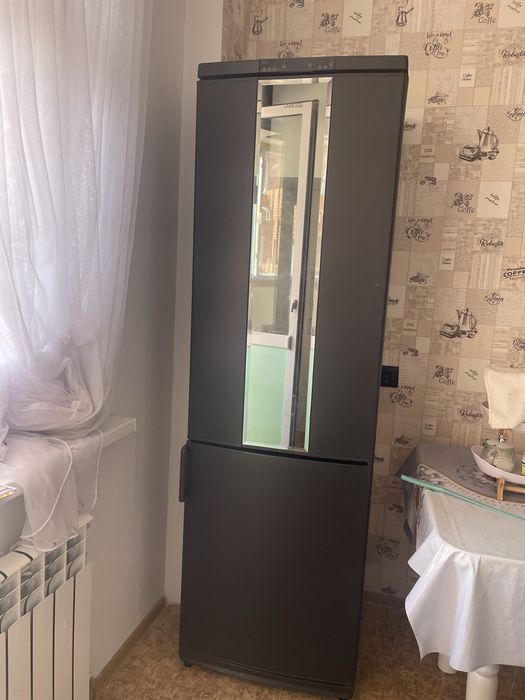 Продам холодильник Atlant