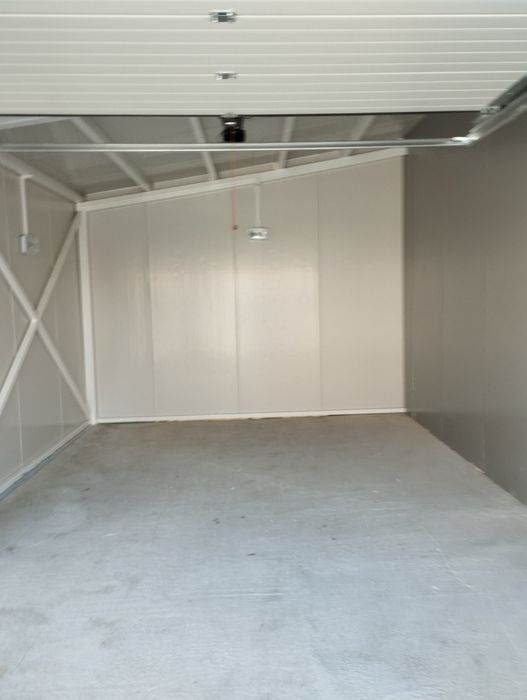 Дава се под наем Гараж / Паркомясто в Разград, Варош - 23 кв.м за 119.34 € - Снимка #1