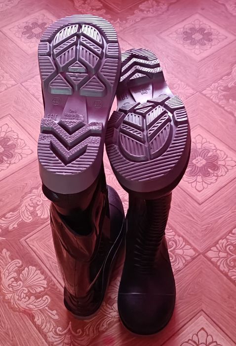 Сапоги шахтёрские, рабочие