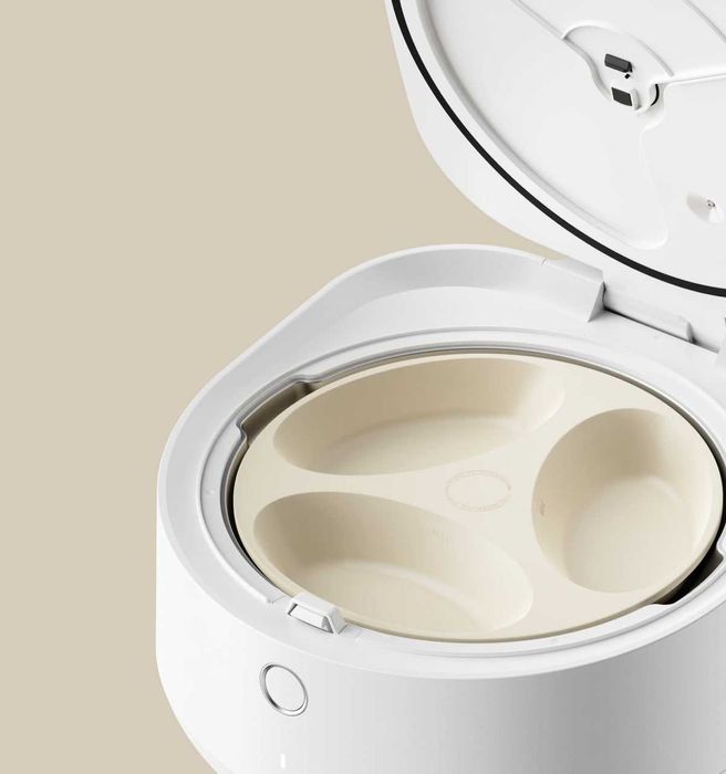 Recipient automat hranire pisici/caței. Temperatura controlata