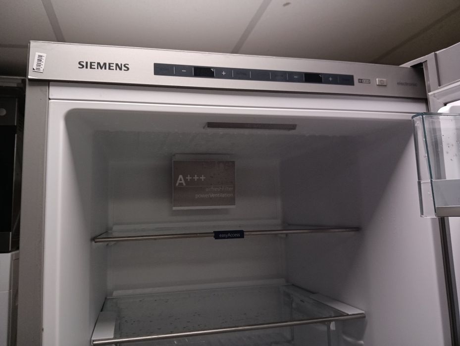 Иноксов комбиниран хладилник с фризе Сименс Siemens A+++ 2 години Гаранция