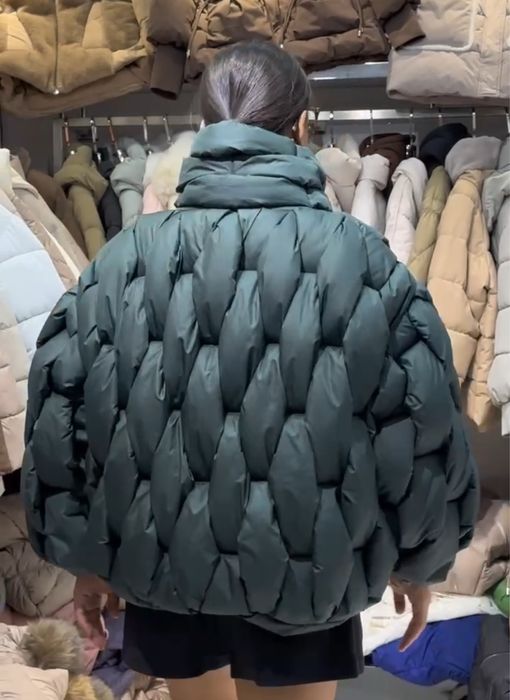 Продам куртку , одевала 2-3раза