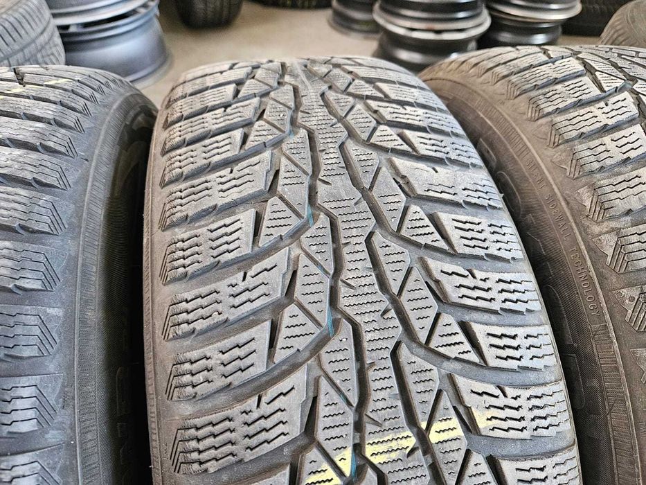 Imtkc nokian wr d4 205 55 16 - Piese auto de vânzare | OLX.ro