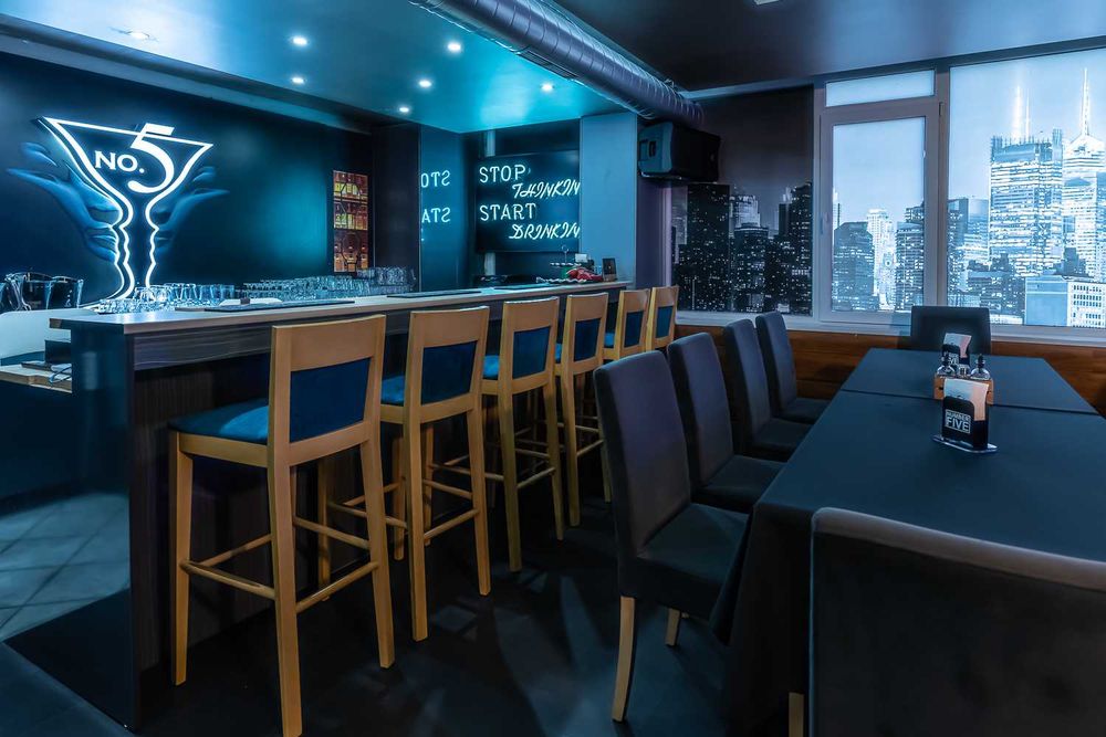 Парти зала NUMBER 5