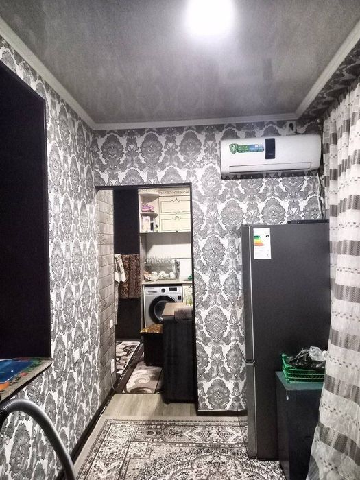Namangan 4mira rayonda kunli kvartira quyamiz bezzaks pokiza joy