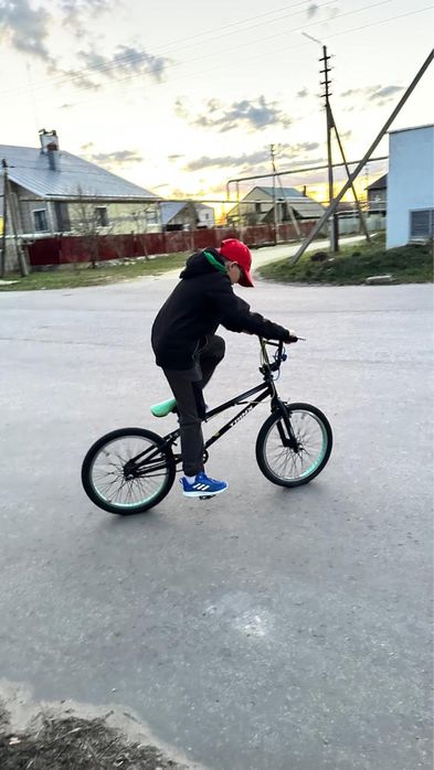 Продам bmx фирма trinx