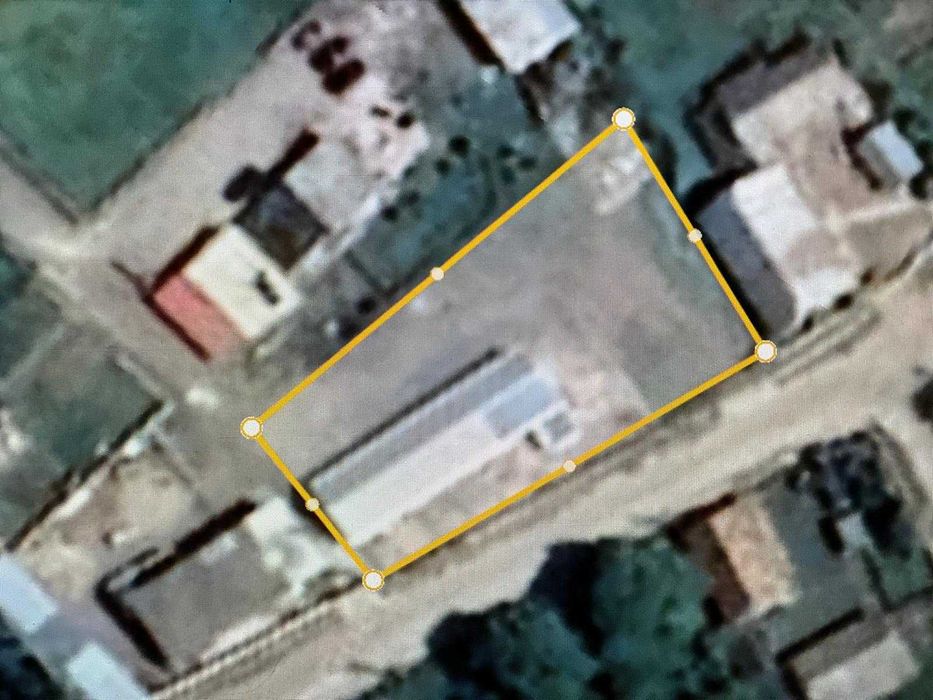 Hala de vanzare/inchiriat in Ilisesti