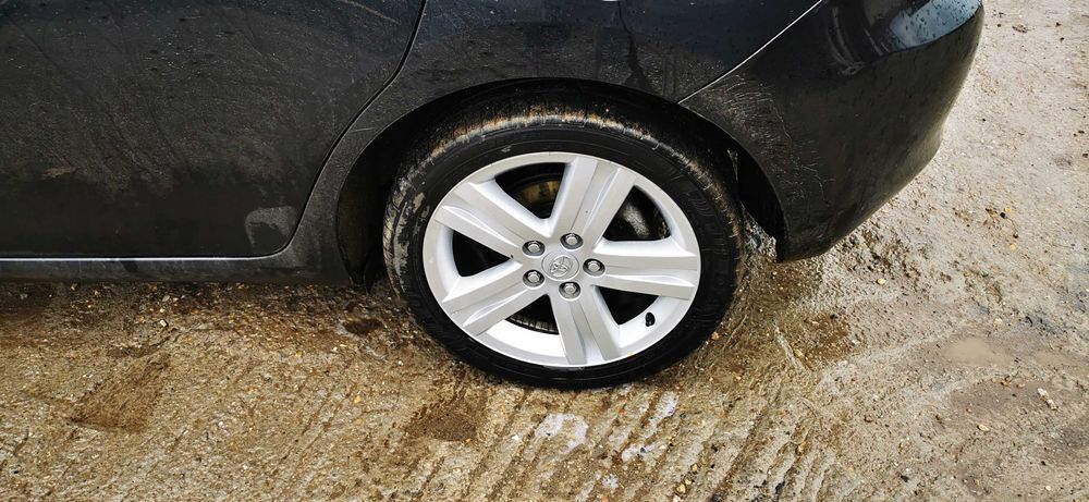 Piese Din Dezmembrari Pentru Toyota Auris 2008 2.2 Dcat 177 cai