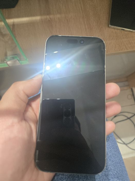 Продается iphone 15pro 128 sim