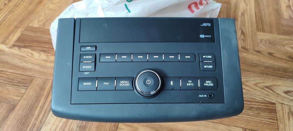 Продам автомагнитолу