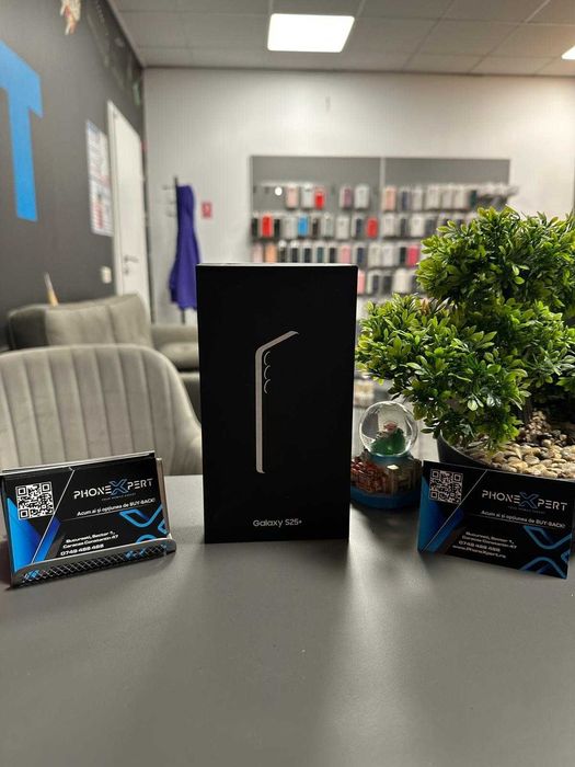 Produs Nou Samsung Galaxy S25 Plus 256GB Navy Factura si Garantie