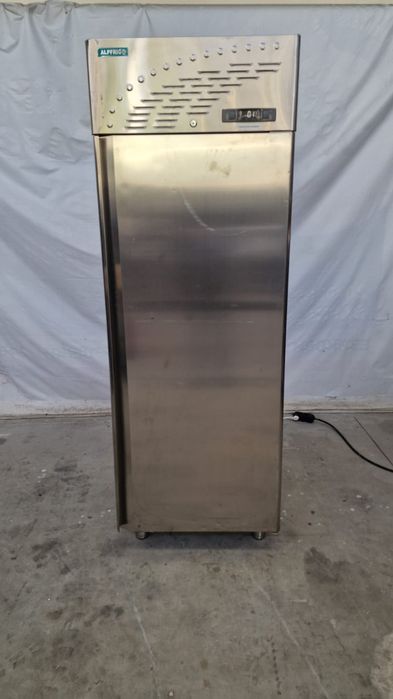 Плюсови хладилници изцяло от неръждаема стомана