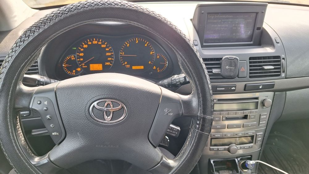 Toyota Avensis  2.0  diesel