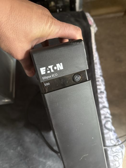 UPS устройство модел Eaton Ellipse ECO 500 за непрекъсваемо захранване