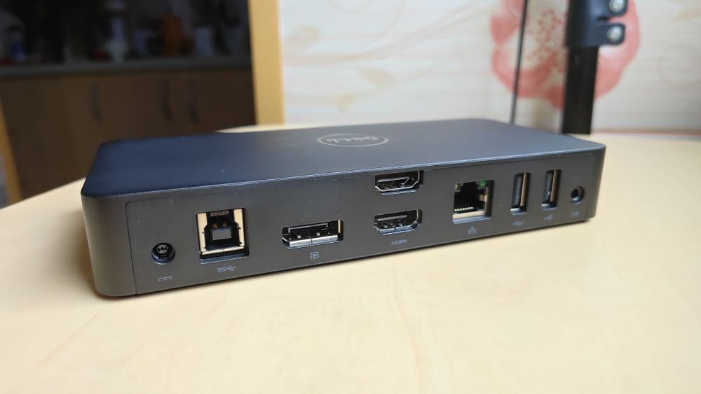 Docking Station Dell --Model D3100-- 4K Display Link - Plug&Display