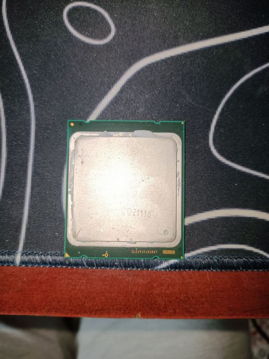 Продам процессор Intle Xeon E5 1650