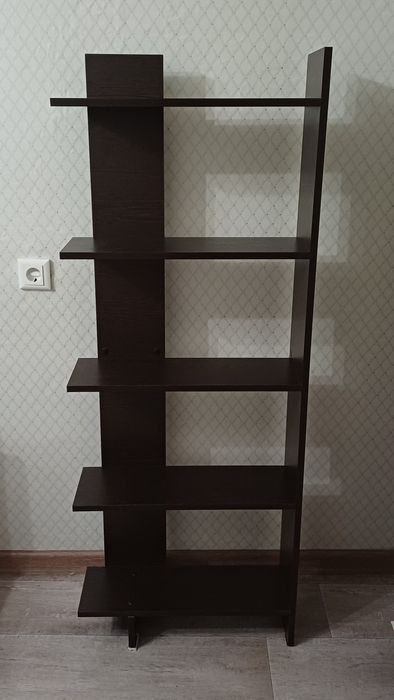 Продам полки для книг