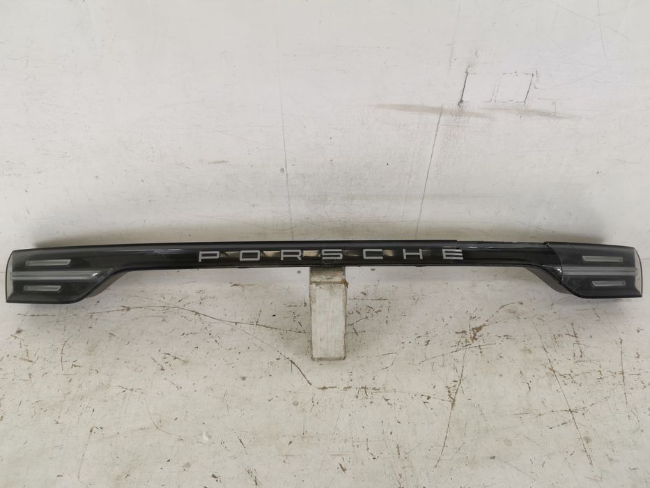 Стоп Хайон Централен Порше Каен 3 9Y [ - ] Оригинален Авариран Porsche