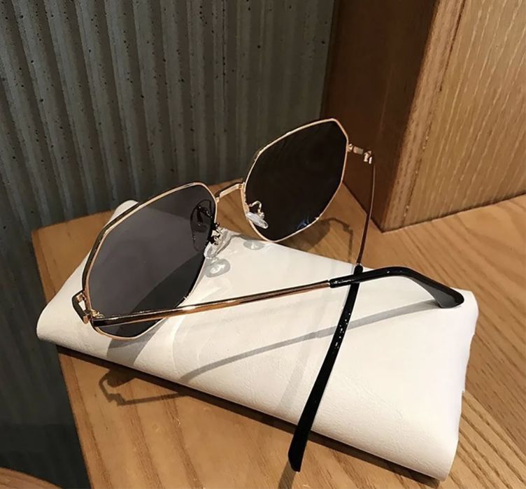 Солнцезащитные очки