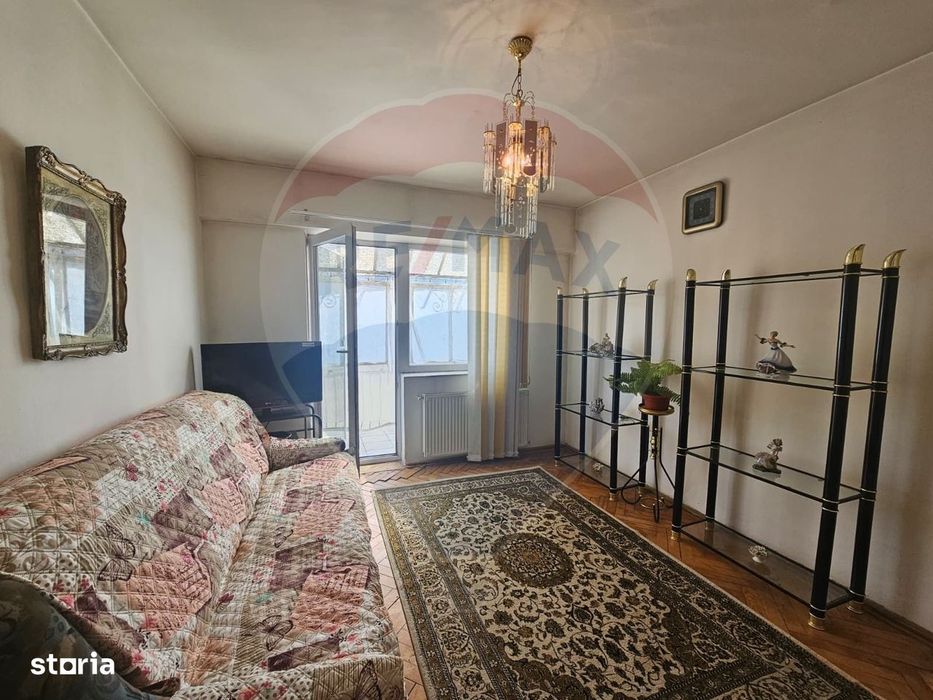 Apartament cu 3 camere